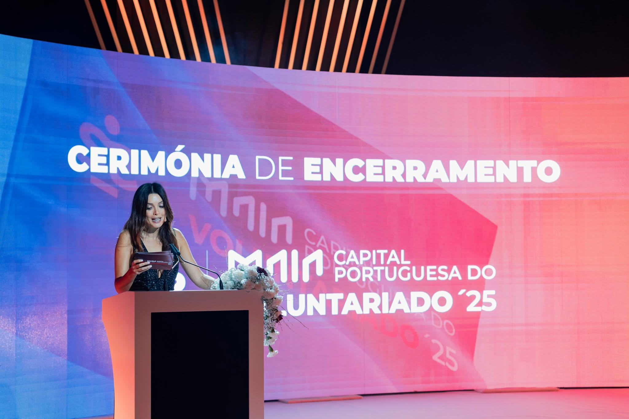 mulher_telao_cerimonia_encerramento_asasc